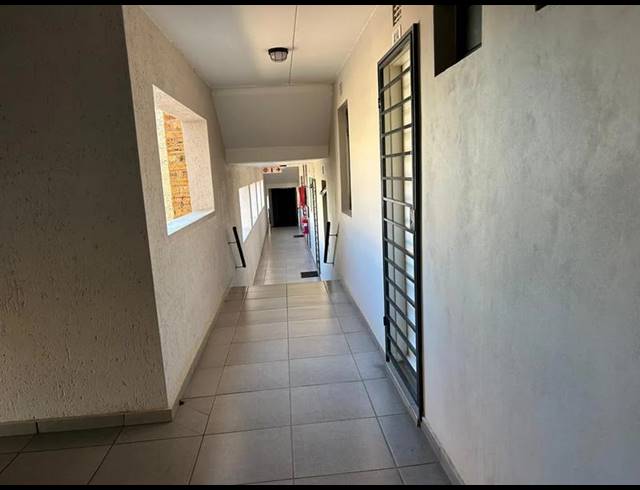 2 BEDROOM APARTMENT FOR SALE IN RIVERSIDE VIEW EXT 35